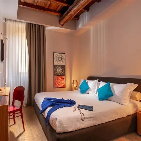 Down Town - Domus Collection 3* Rome